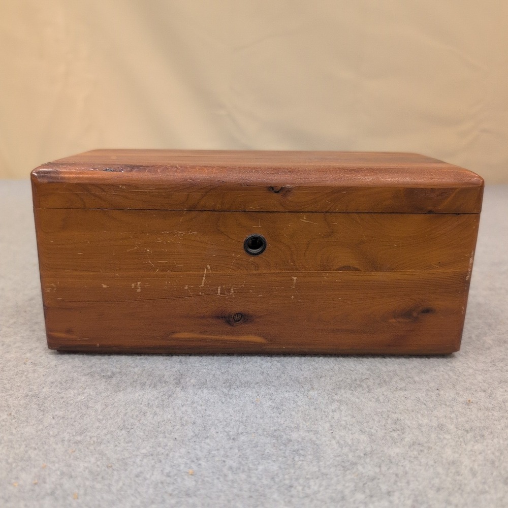 Vintage‎ Lane Cedar Chest Miniature Jewelry Trinket Box Geo Cater Furniture Co